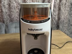 Vand Baby Brezza cu garantie - aparat de preparare lapte praf