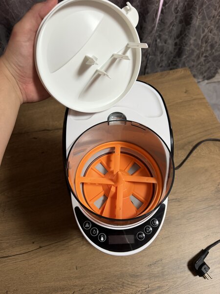 Vand Baby Brezza cu garantie - aparat de preparare lapte praf
